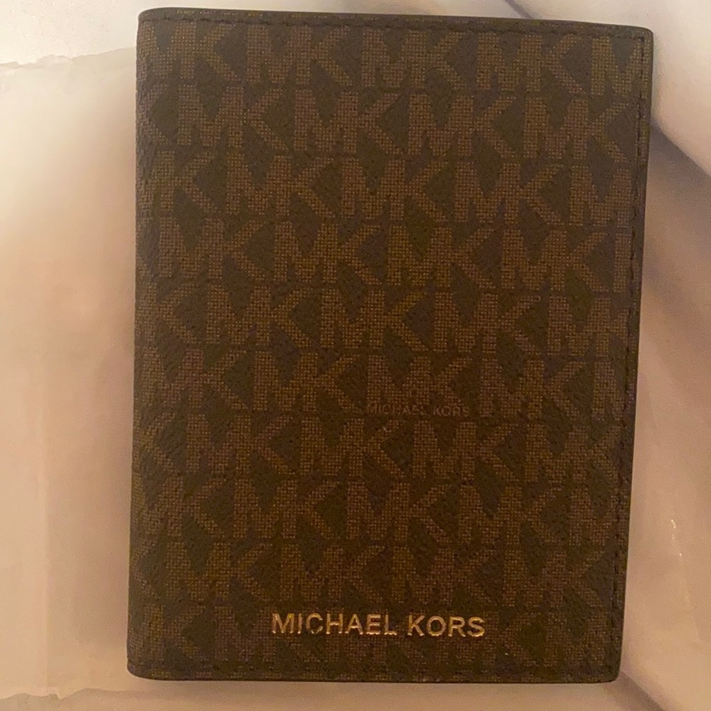 Michael Kors Passport Wallet